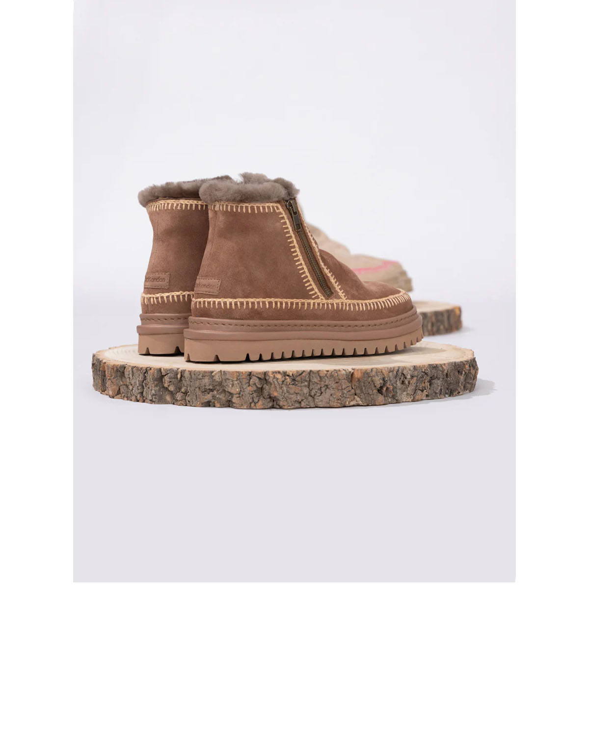 Laidback London Setsu 4.0 Crochet Camel Suede