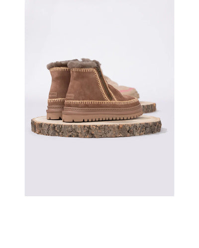 Laidback London Setsu 4.0 Crochet Camel Suede